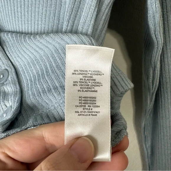 NEW Wilfred Free Dune Blue Neptune Ribbed Long Sleeve Crop Button Up Top Small - Picture 7 of 7